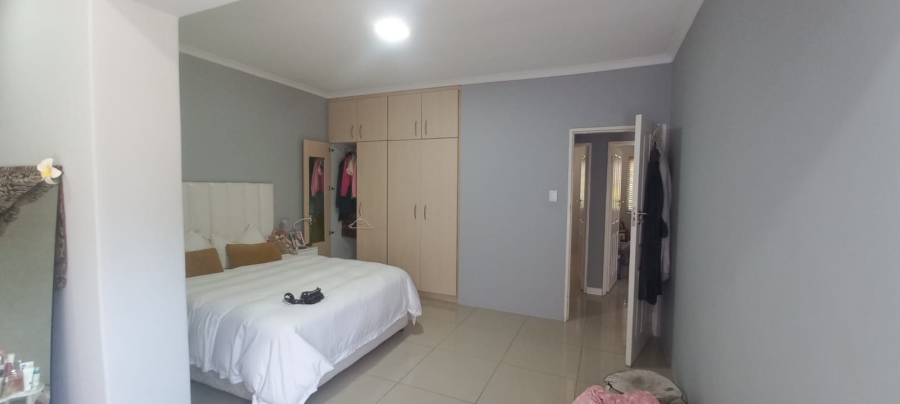 4 Bedroom Property for Sale in Wetton Western Cape